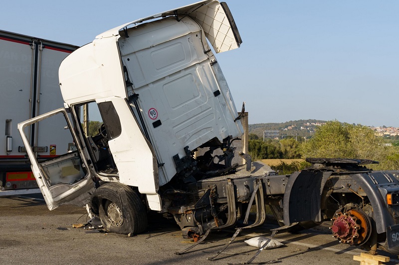 Who Is Liable in a Delivery Truck Accident? A Legal Breakdown