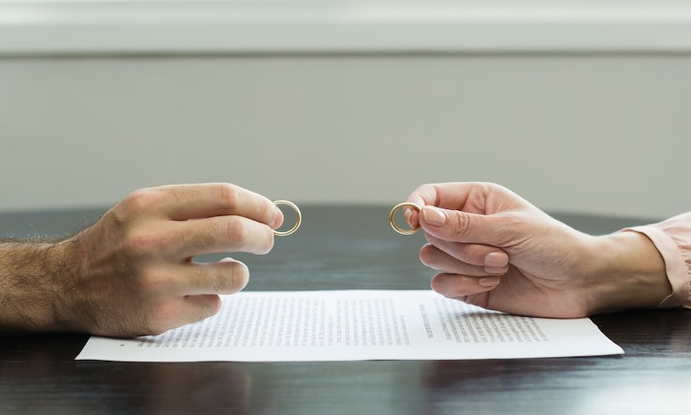 How to Choose the Right Divorce Attorney in Michigan